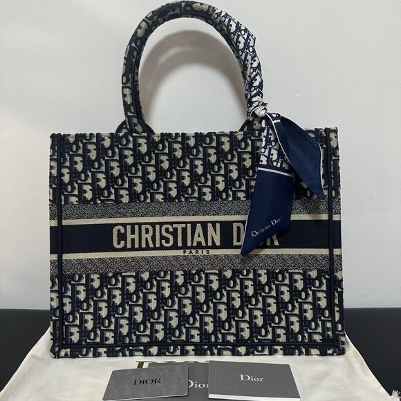 Dior Book Tote Medium Blue Oblique - Picture 1 of 10
